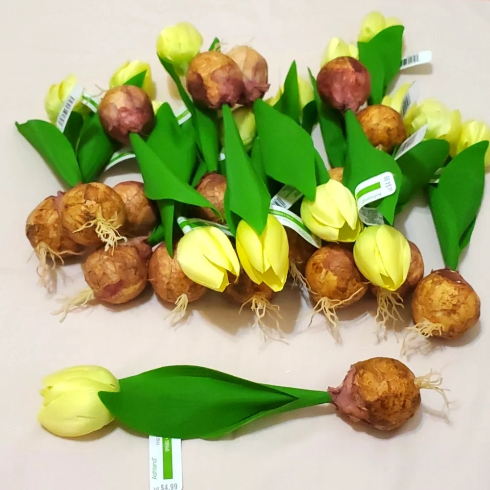 18 Faux Yellow Tulip Bulbs